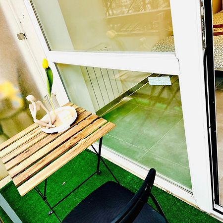 Dream Dwell Paris-Two Bedrooms Apart Near Gare Du Nord Eksteriør billede