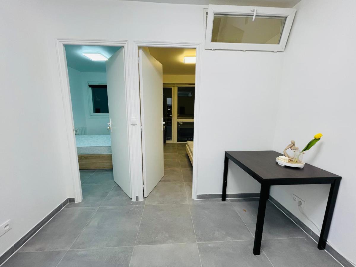 Dream Dwell Paris-Two Bedrooms Apart Near Gare Du Nord Eksteriør billede